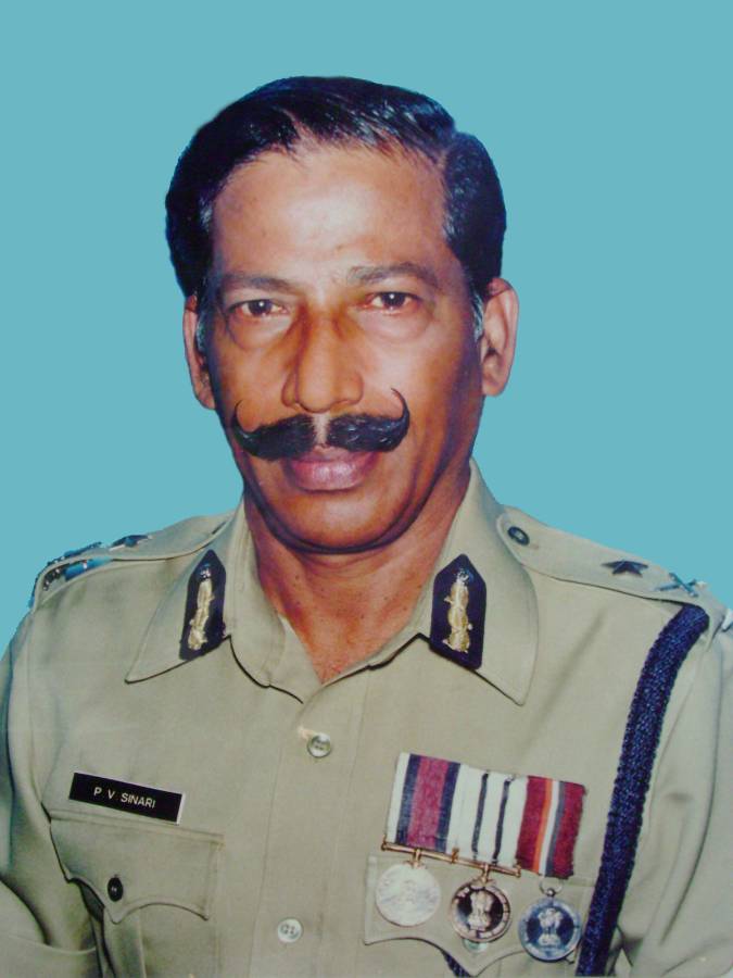 Shri P.V. Sinari, IPS